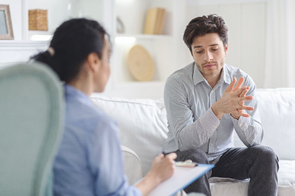 Therapy session addressing cocaine use